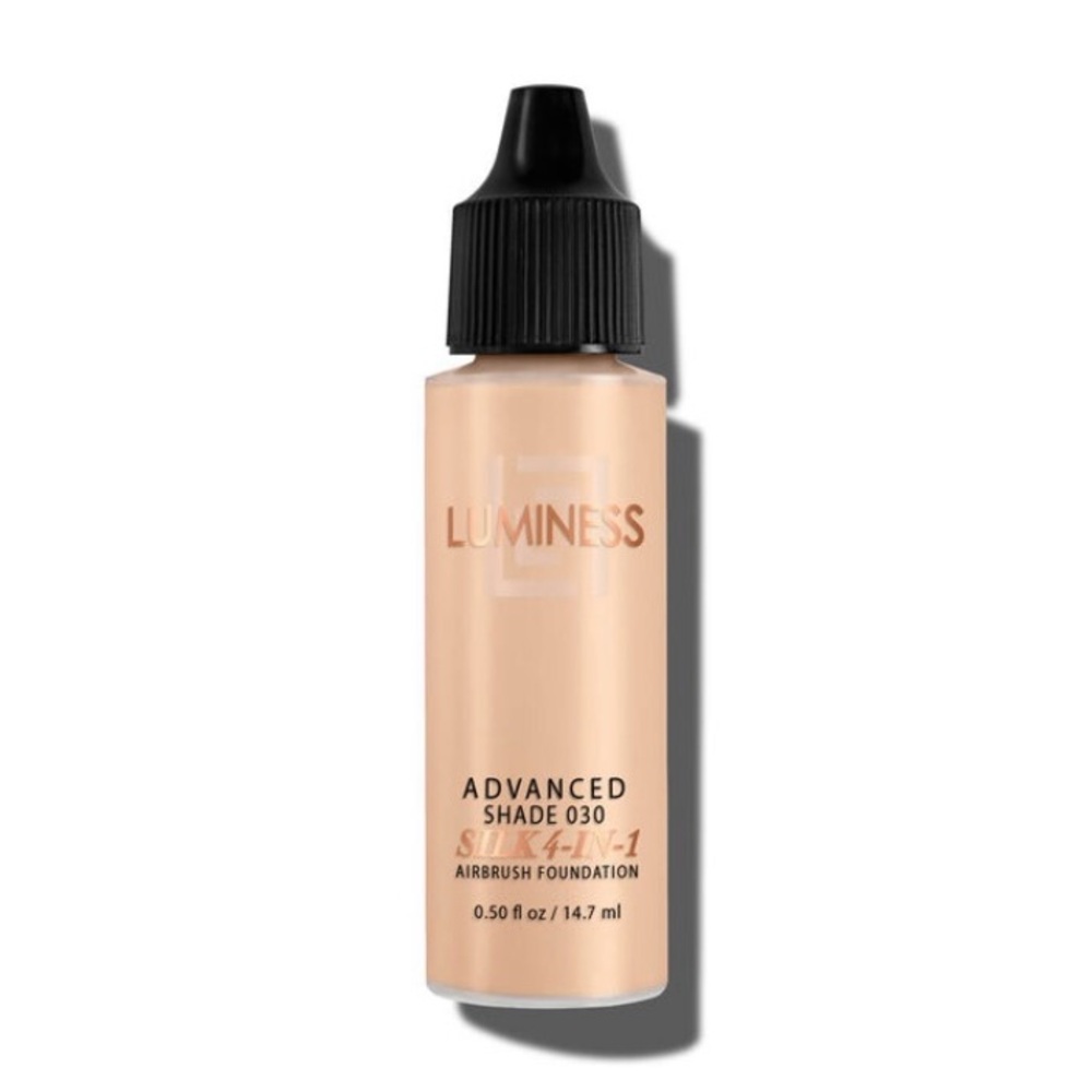COPY - Luminess Air Silk 4-In-1 Foundation Shade 030. New unopened